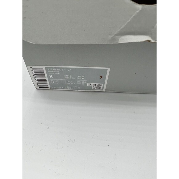 NEW Nike Air Force 1 Low Triple White Men’s Size 8 AF1 DS With Box main image 4